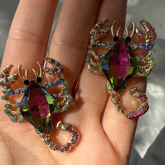 Anthropologe Multicolor Scorpion Earrings - Picture 7 of 8